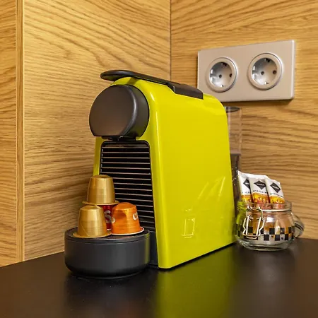 Downtown Modern With Balcony By Flat Mаnager *